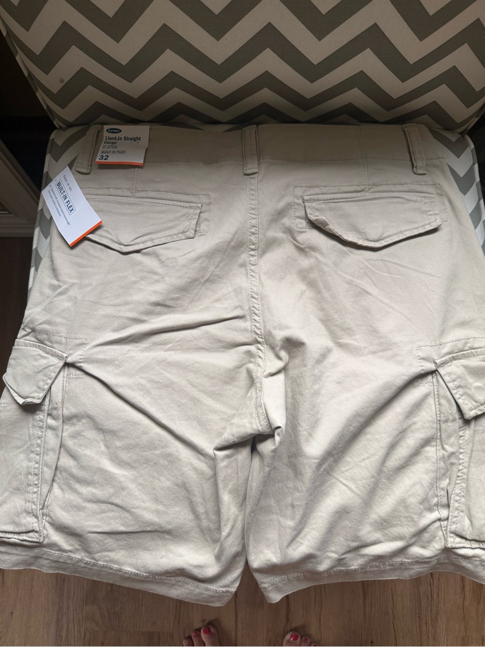 Old Navy Men's Cargo Shorts - Light Khaki